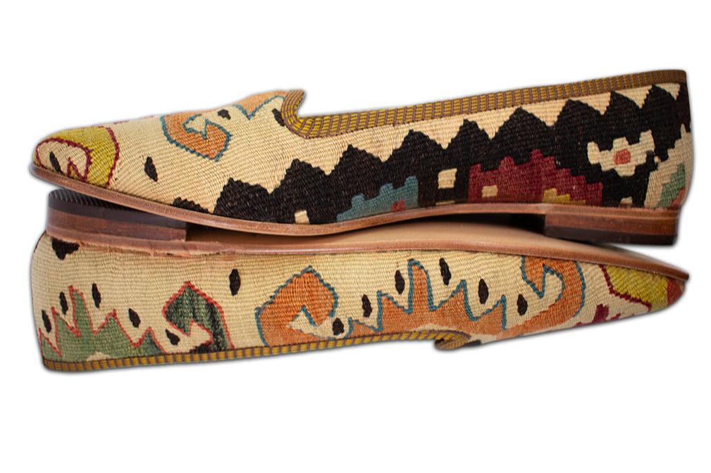 women's size 12 nuetral tomes slipper shoes handmade