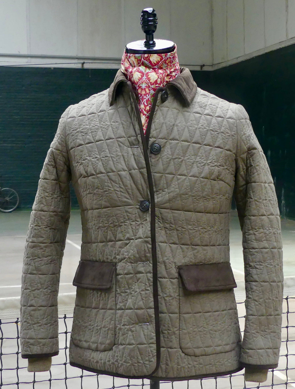 size 6 safari travel jacket in nylon