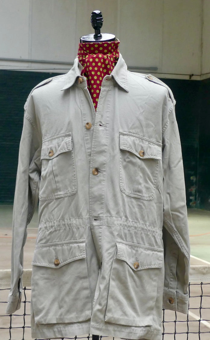 Safari jacket for hunters by hunters 