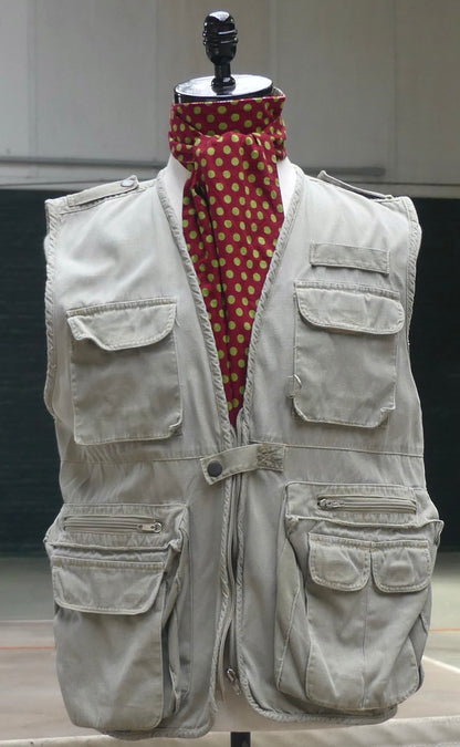 classic Kenyan style safari vest size small