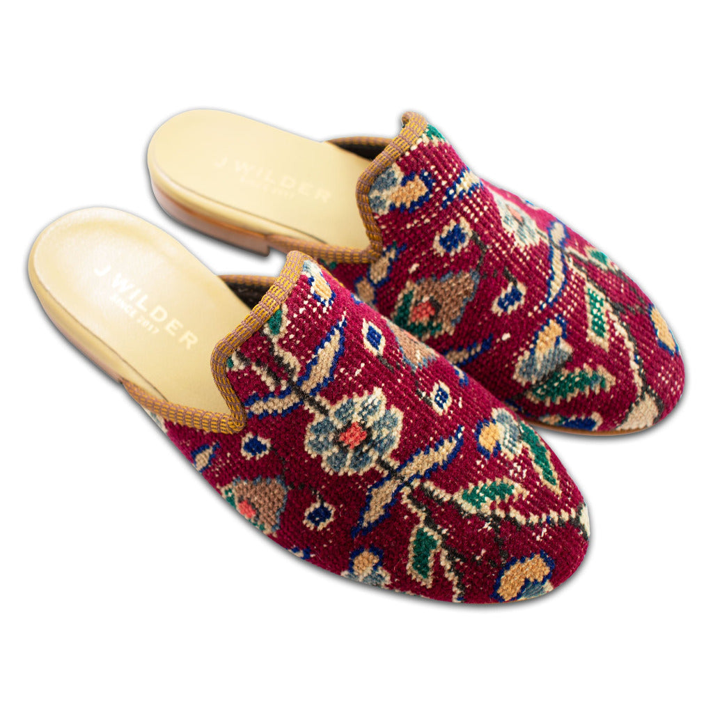 red slides women's size 9 handmade in Turkey 