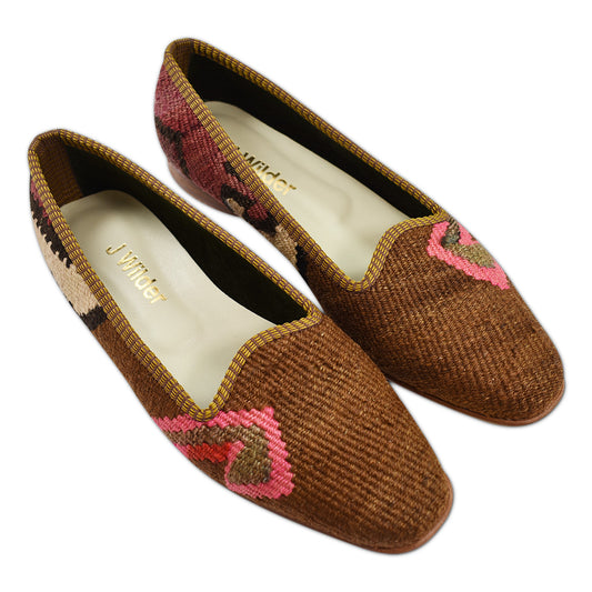 Women's size 11 Turkish smoking shoes