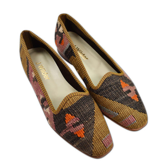Women's size 11 Turkish smoking shoes