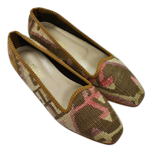 womens size 8 turkish carpet shoes 
