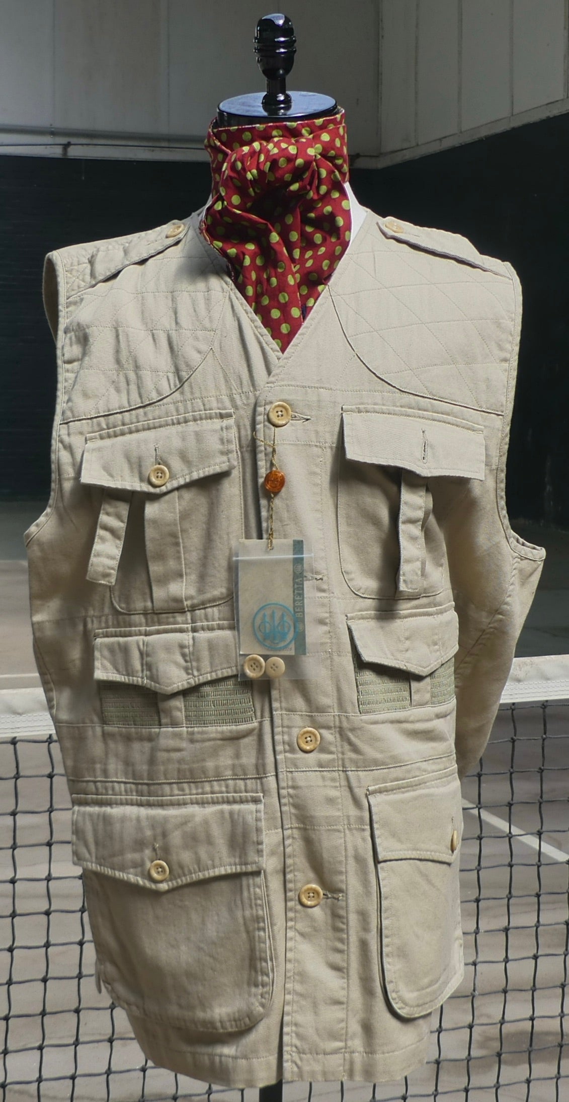 Khaki field shooting vests XL 