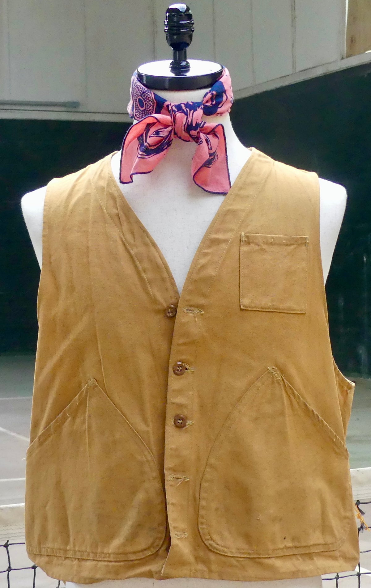 Wing shooting vest size large