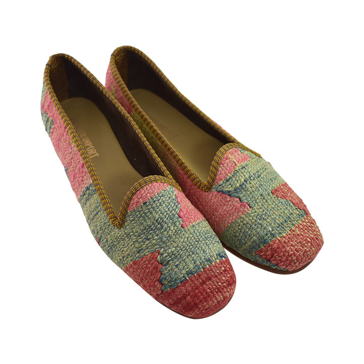 handmde wool kilim Turkish loafers using organic natural dyes 